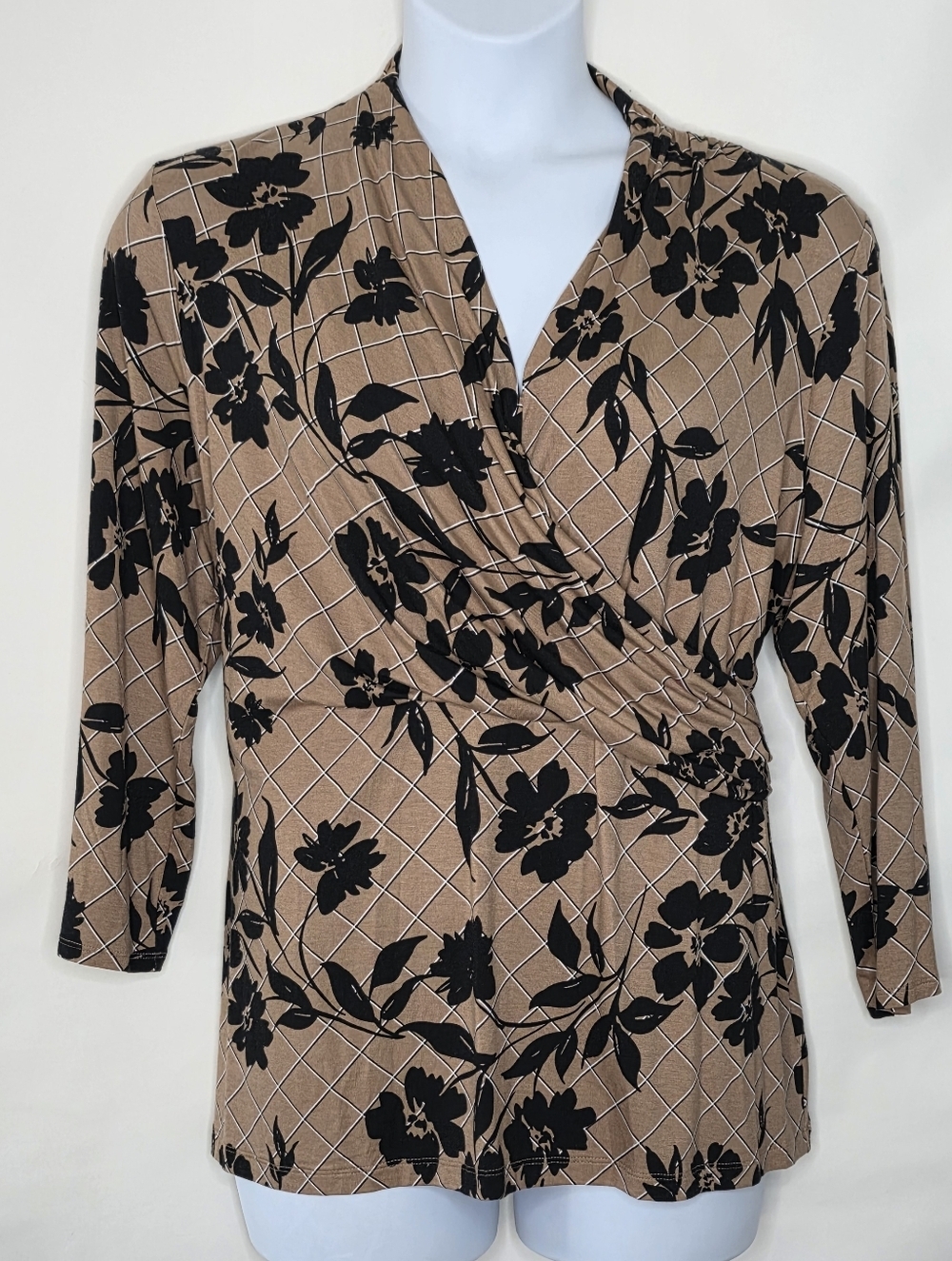 Liz Claiborne Twist Wrap Top Size XXL FLoral‎ Stretch V-neck Pullover  NEW